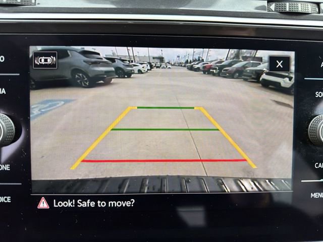 Used 2023 Volkswagen Tiguan SE R-Line AWD/4WD image 19