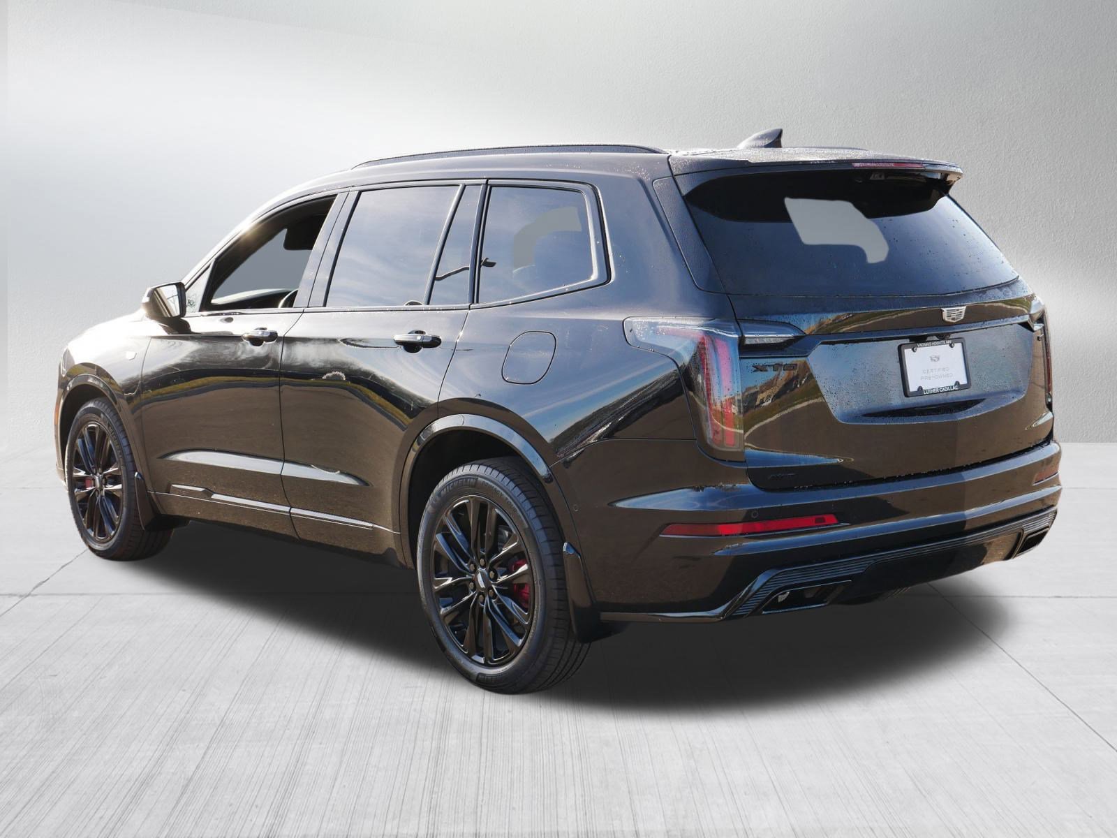 Certified 2024 Cadillac XT6 Sport w/ LPO, Onyx Lite Package image 5