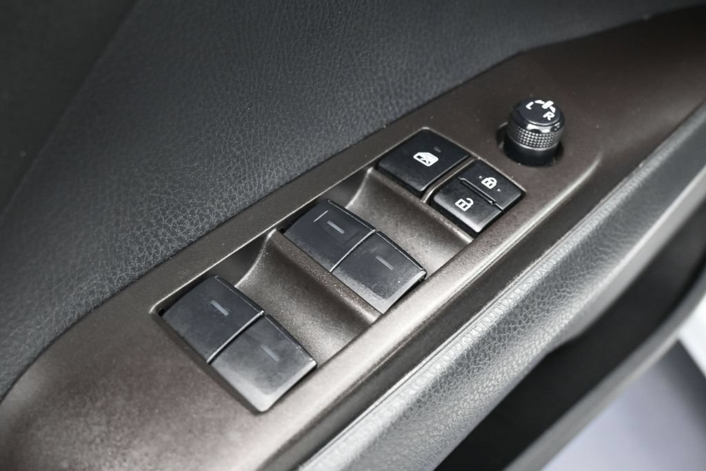 Used 2023 Toyota Camry SE FWD image 29