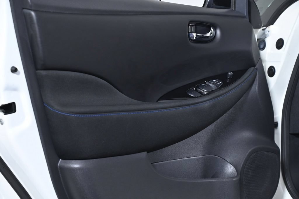 Certified 2023 Nissan Leaf SV Plus w/ Protection Package FWD image 30