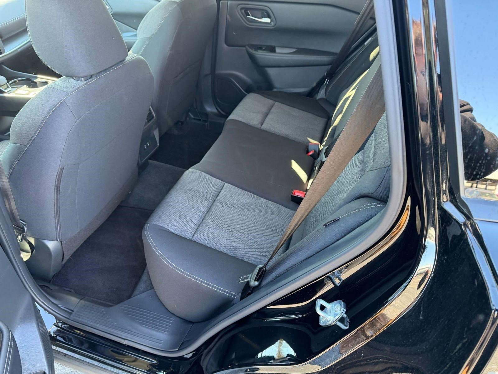 Certified 2026 Nissan Rogue SV image 14