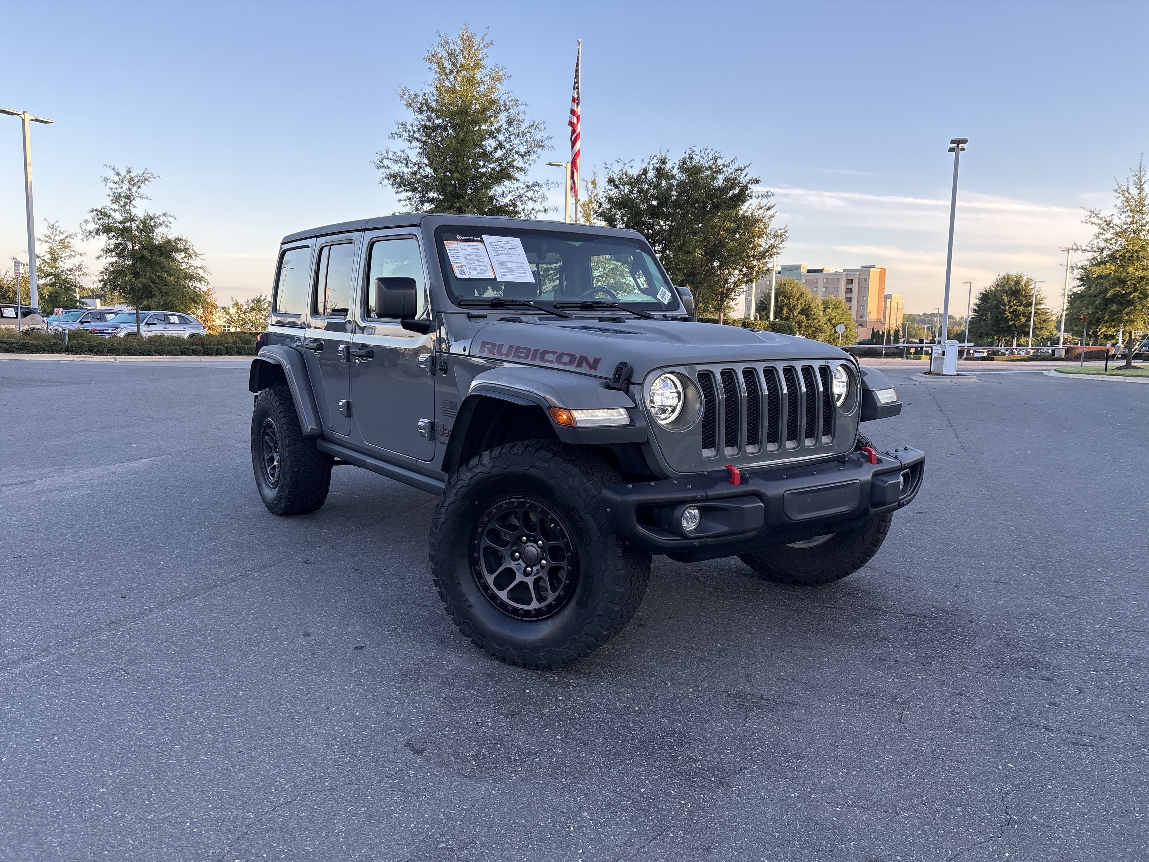Used 2021 Jeep Wrangler Unlimited Rubicon w/ Xtreme Recon 35" Tire Package AWD/4WD image 2