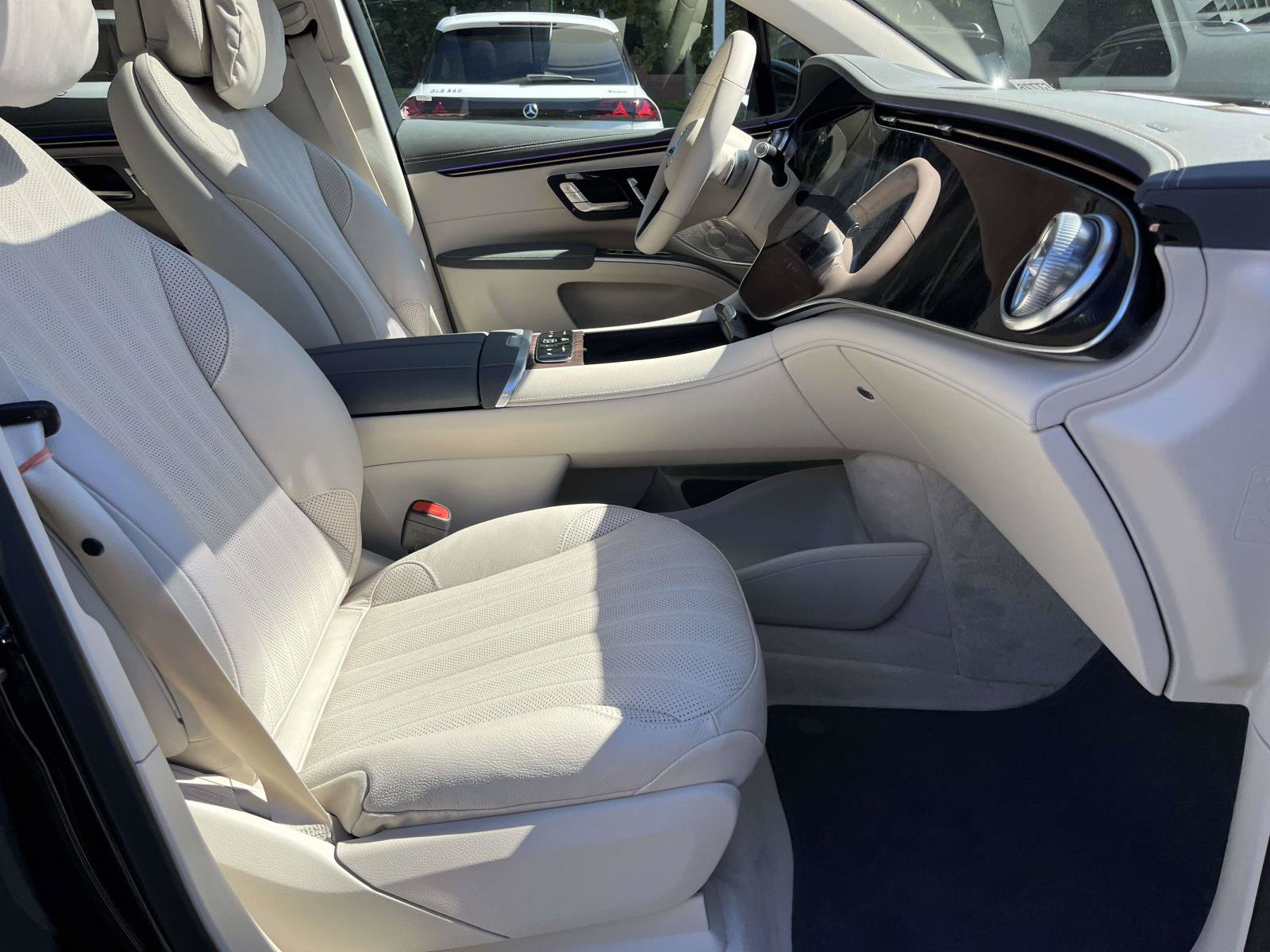 New 2027 Mercedes-Benz EQS 400 4MATIC SUV image 51
