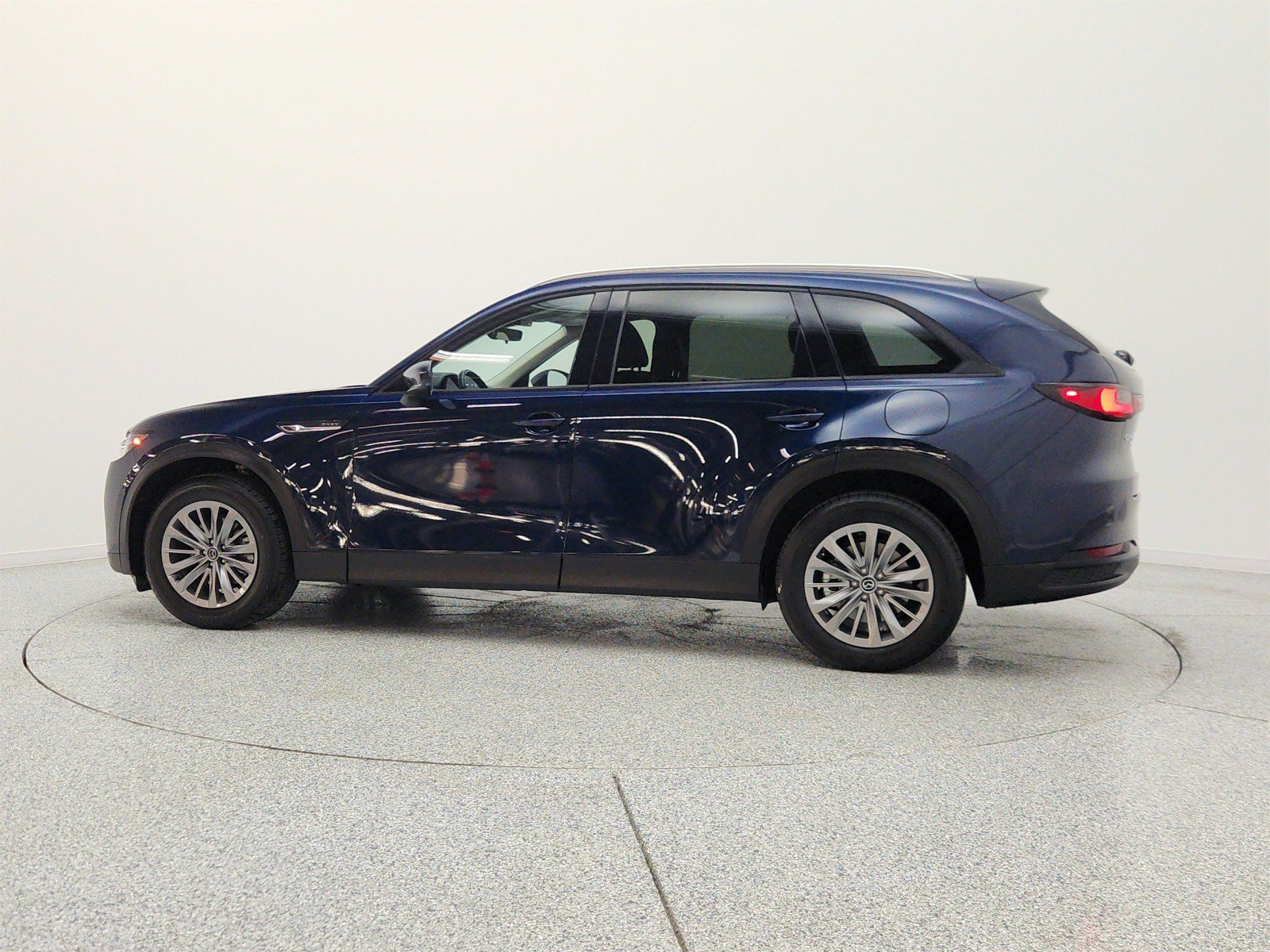 Used 2024 MAZDA CX-90 Plug-In Hybrid w/ Preferred AWD/4WD image 8