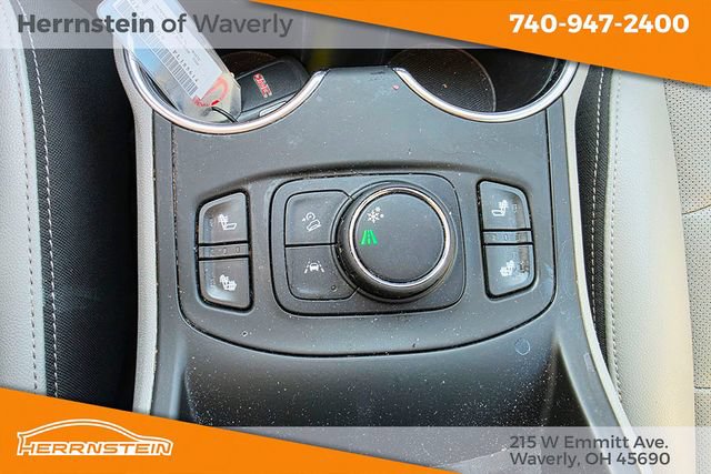Used 2023 GMC Terrain SLT FWD image 21