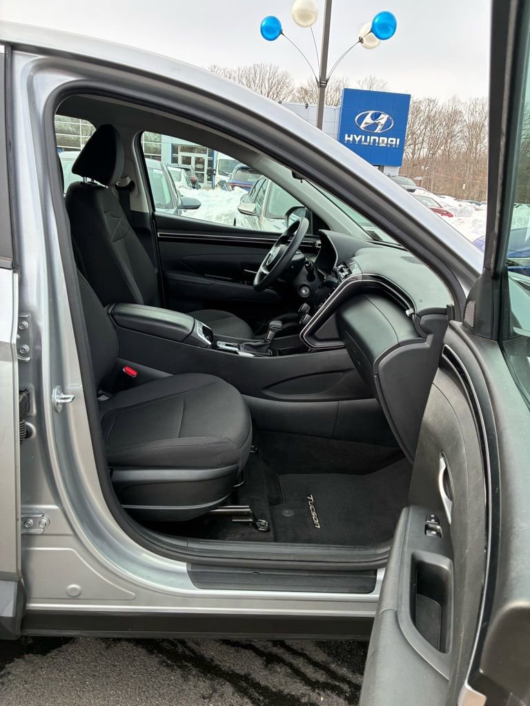 Used 2023 Hyundai Tucson SE image 20