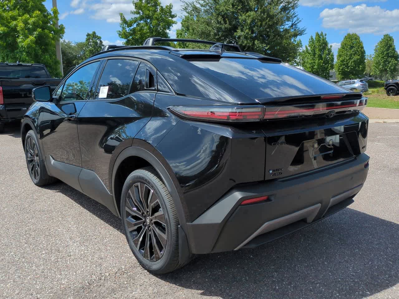 New 2026 Toyota C-HR AWD/4WD image 4