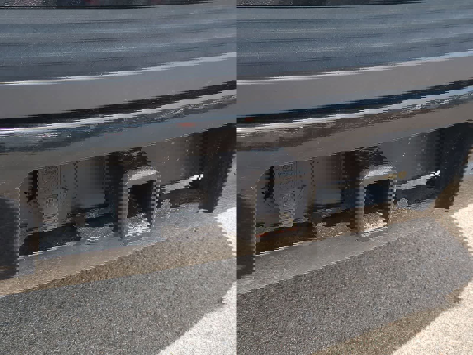 Used 2020 Chevrolet Suburban LT image 34