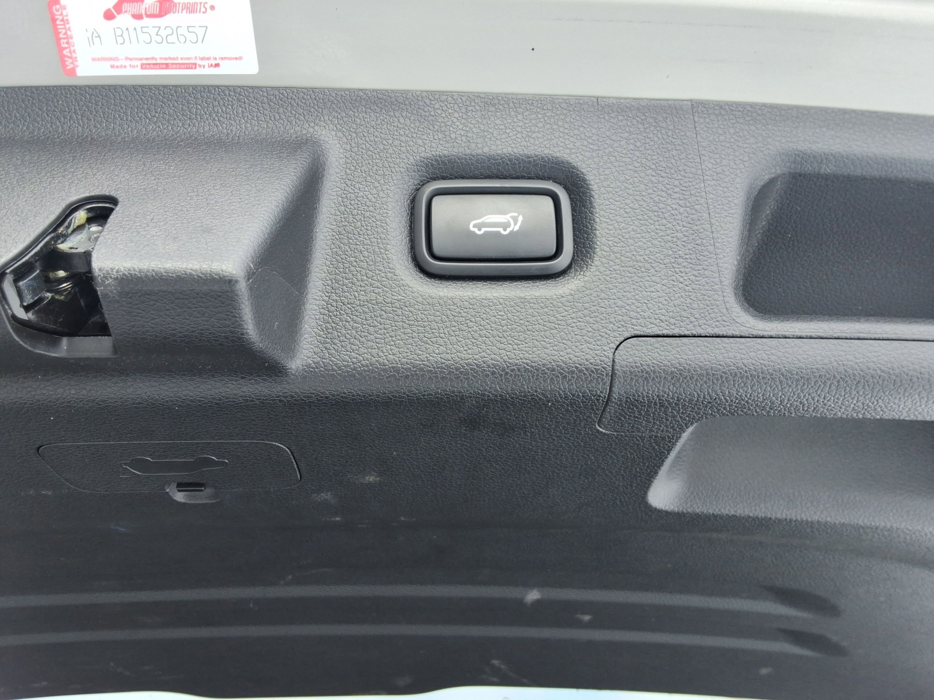 Used 2020 Hyundai Santa Fe Limited image 24