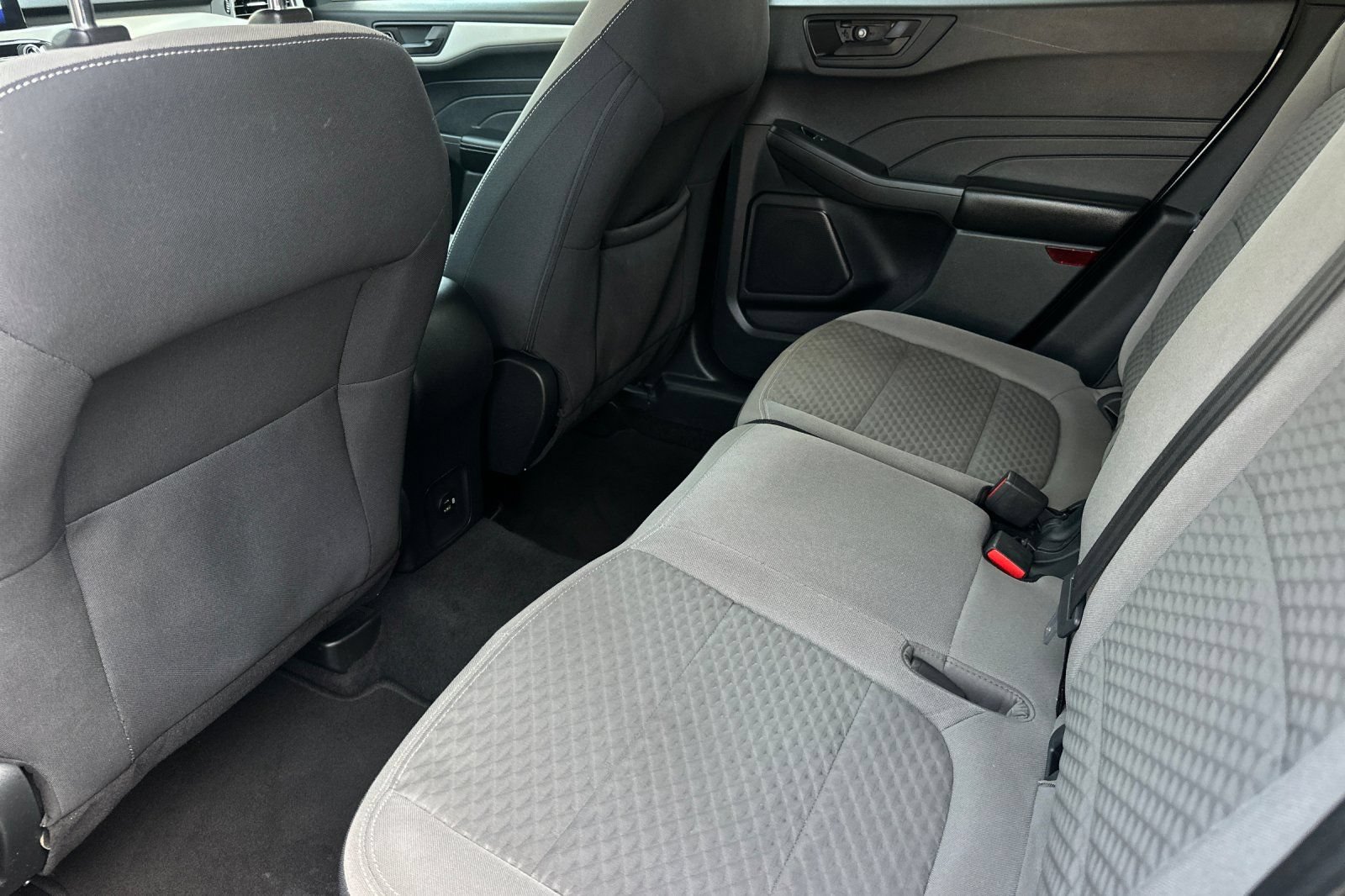 Certified 2022 Ford Escape SE FWD image 11