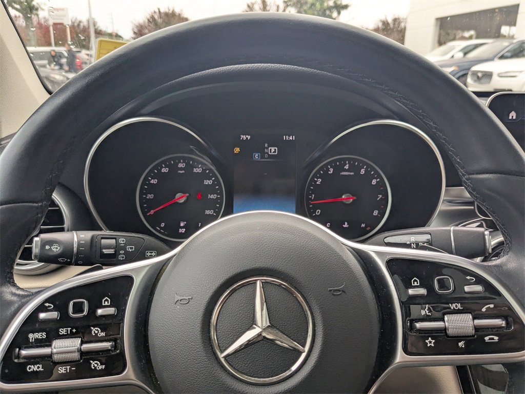 Used 2022 Mercedes-Benz GLC 300 image 38