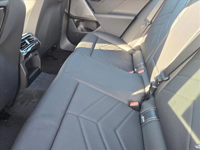 Used 2026 BMW i5 eDrive40 w/ M Sport Package image 16