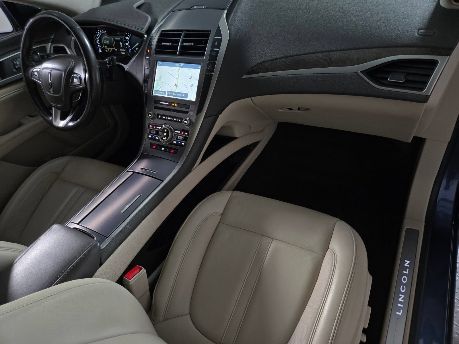 Certified 2019 Lincoln MKZ Reserve w/ Reserve Plus Package FWD image 17