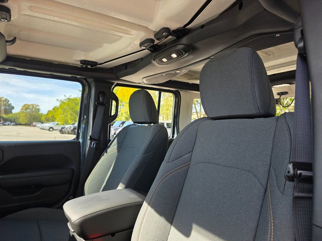 New 2026 Jeep Wrangler Unlimited Sport AWD/4WD image 11