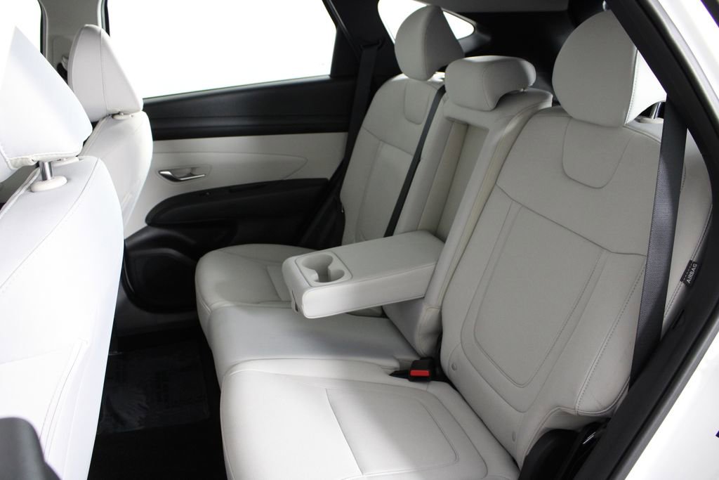 Certified 2026 Hyundai Tucson SE image 21