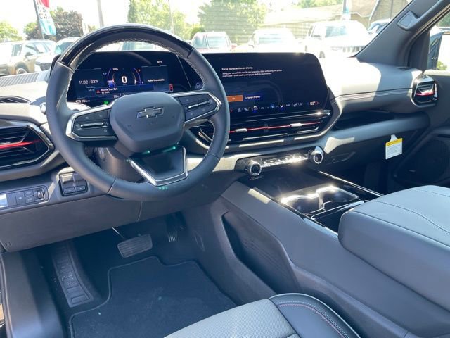 New 2026 Chevrolet Silverado EV Trail Boss w/ Premium Package AWD/4WD image 12