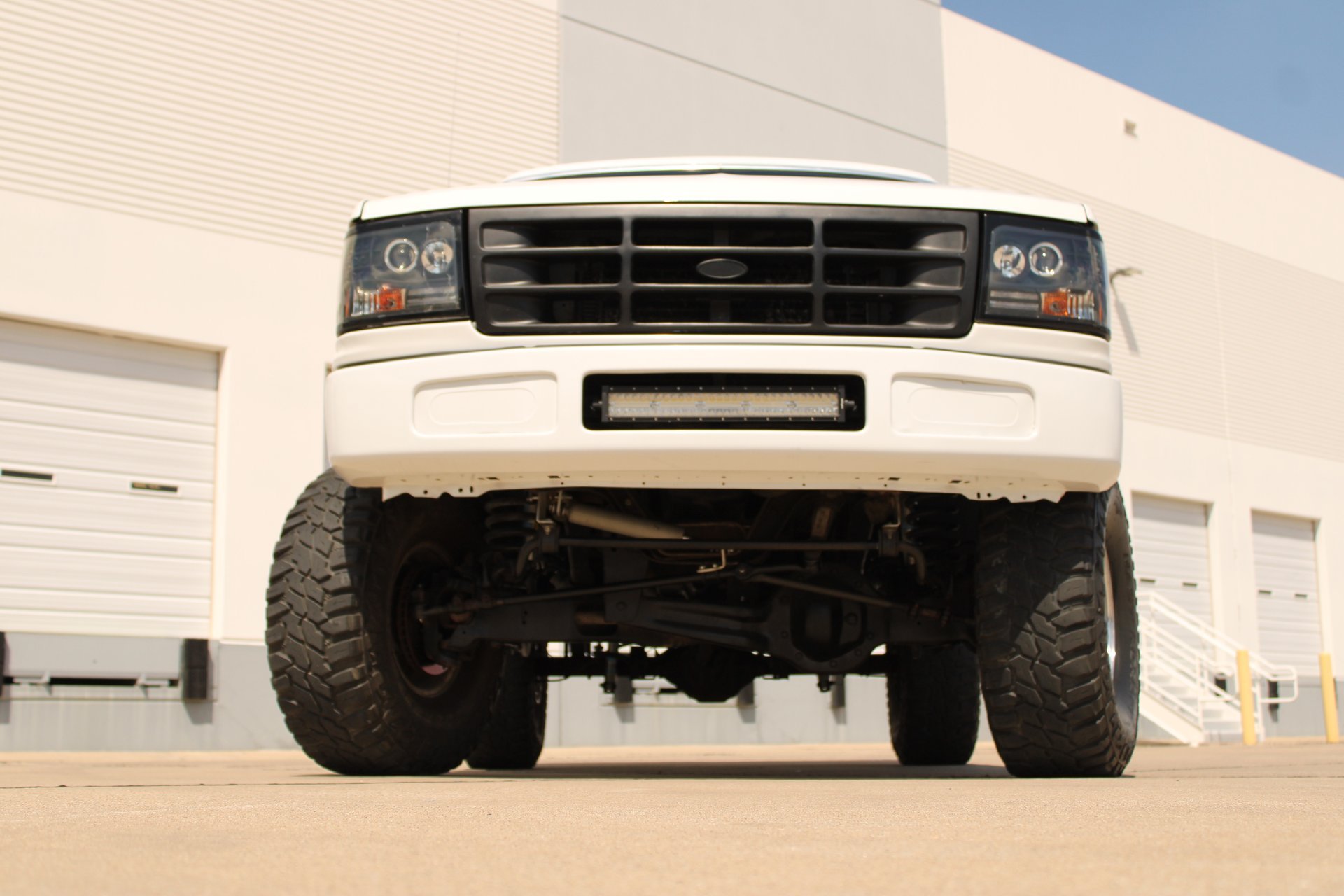 Used 1993 Ford Bronco XLT AWD/4WD image 25