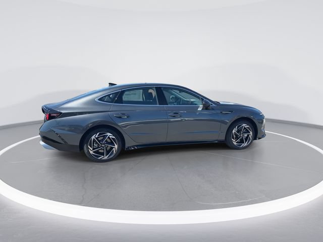 New 2026 Hyundai Sonata SEL FWD image 8