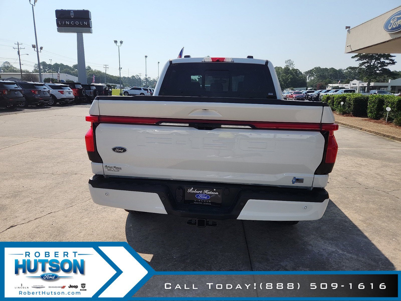 New 2023 Ford F150 Lightning Platinum image 7