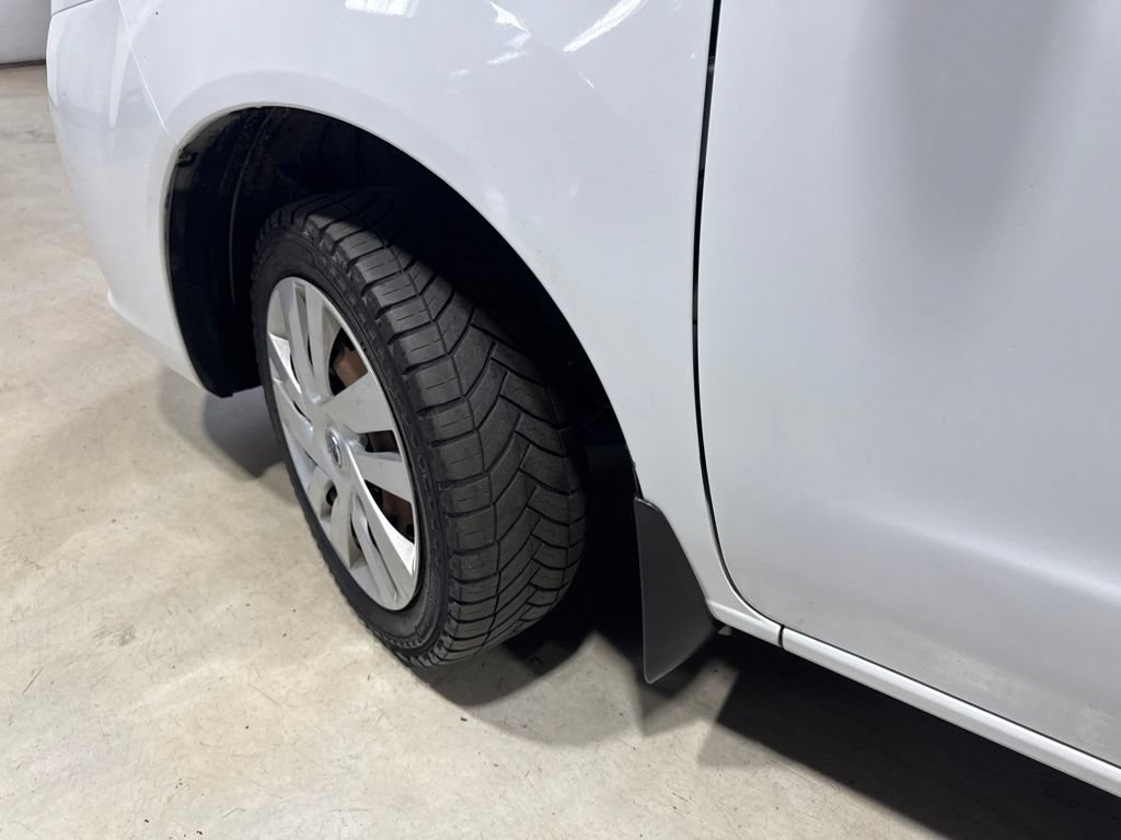 Used 2018 Nissan NV200 SV FWD image 3