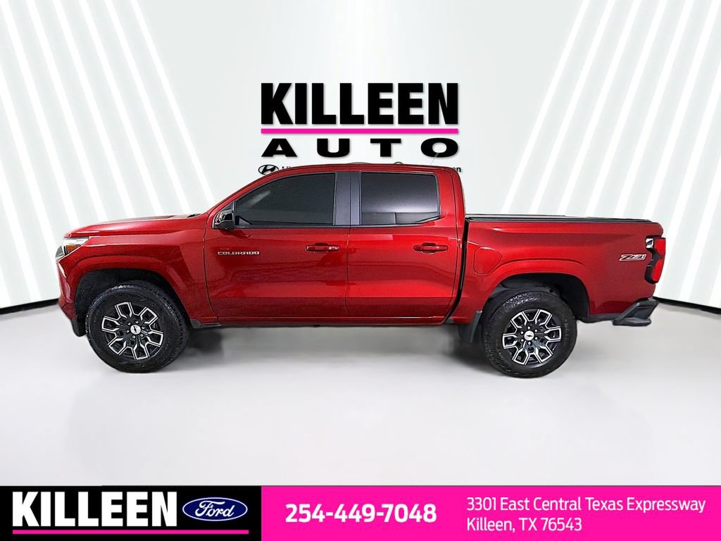 Used 2023 Chevrolet Colorado Z71 w/ Z71 Convenience Package 2 AWD/4WD image 4