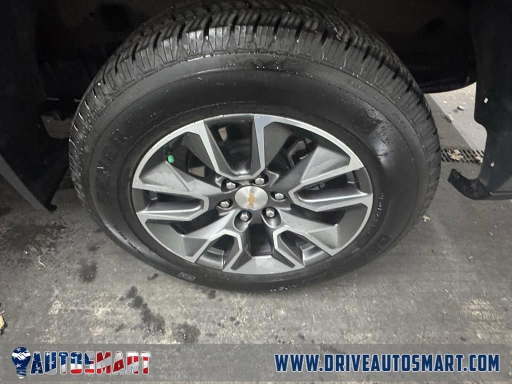 Used 2025 Chevrolet Silverado 1500 LT image 20