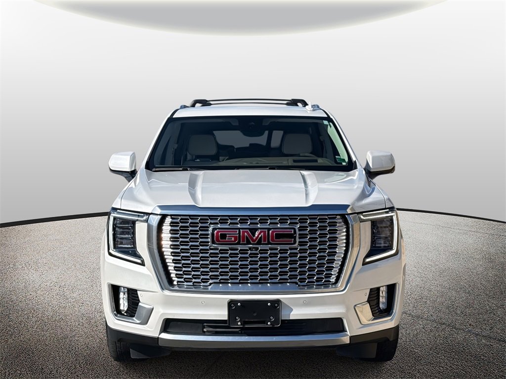 Used 2023 GMC Yukon Denali w/ Advanced Technology Package image 8