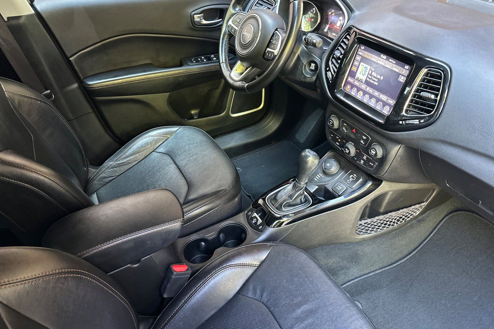 Used 2021 Jeep Compass Limited AWD/4WD image 16