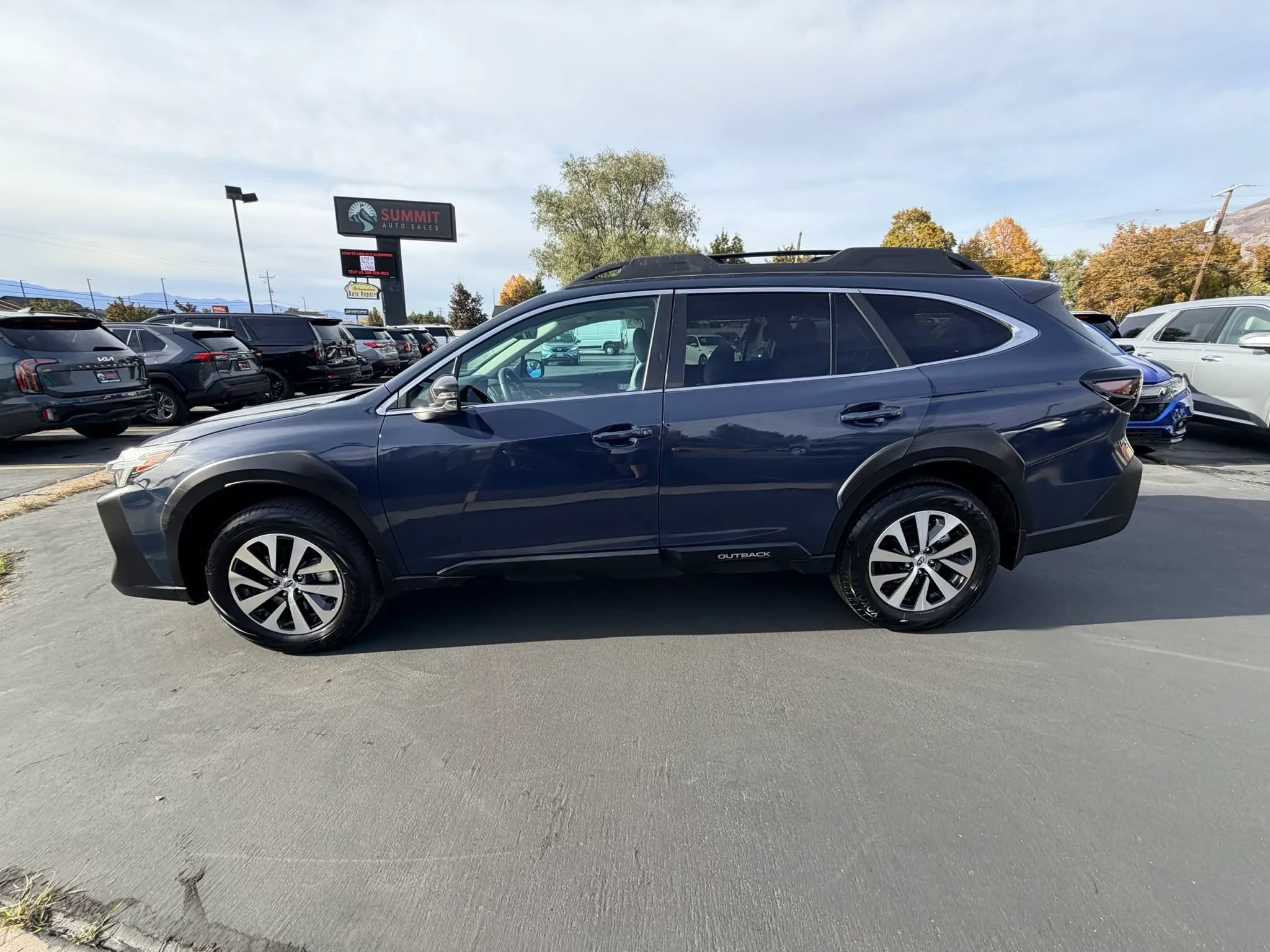 Used 2025 Subaru Outback Premium w/ Popular Package #1A AWD/4WD image 6