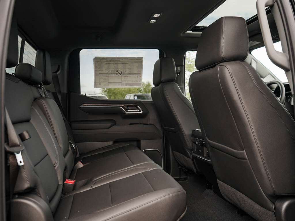 New 2026 Chevrolet Silverado 1500 LTZ AWD/4WD image 10