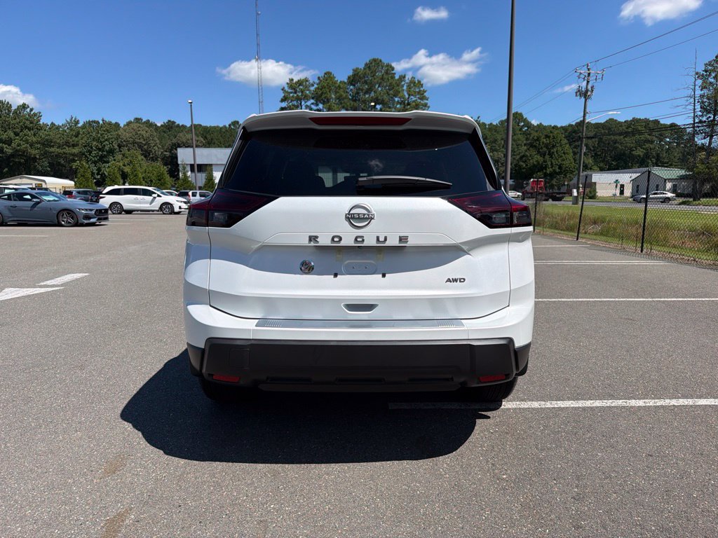 New 2026 Nissan Rogue SV AWD/4WD image 5