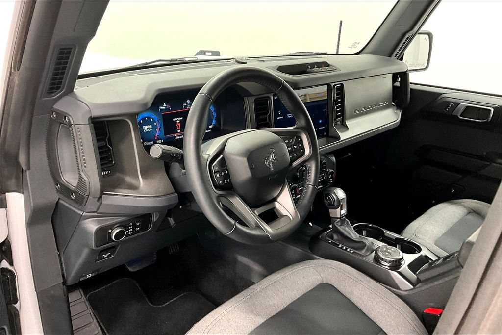 Used 2025 Ford Bronco Big Bend AWD/4WD image 16