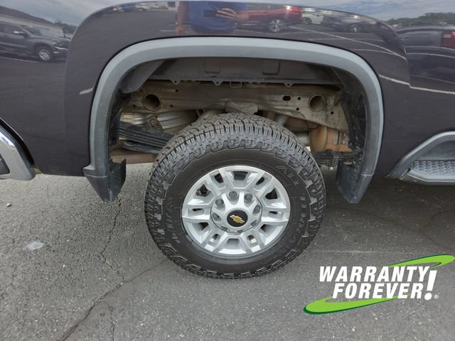 Used 2024 Chevrolet Silverado 2500 LT AWD/4WD image 20