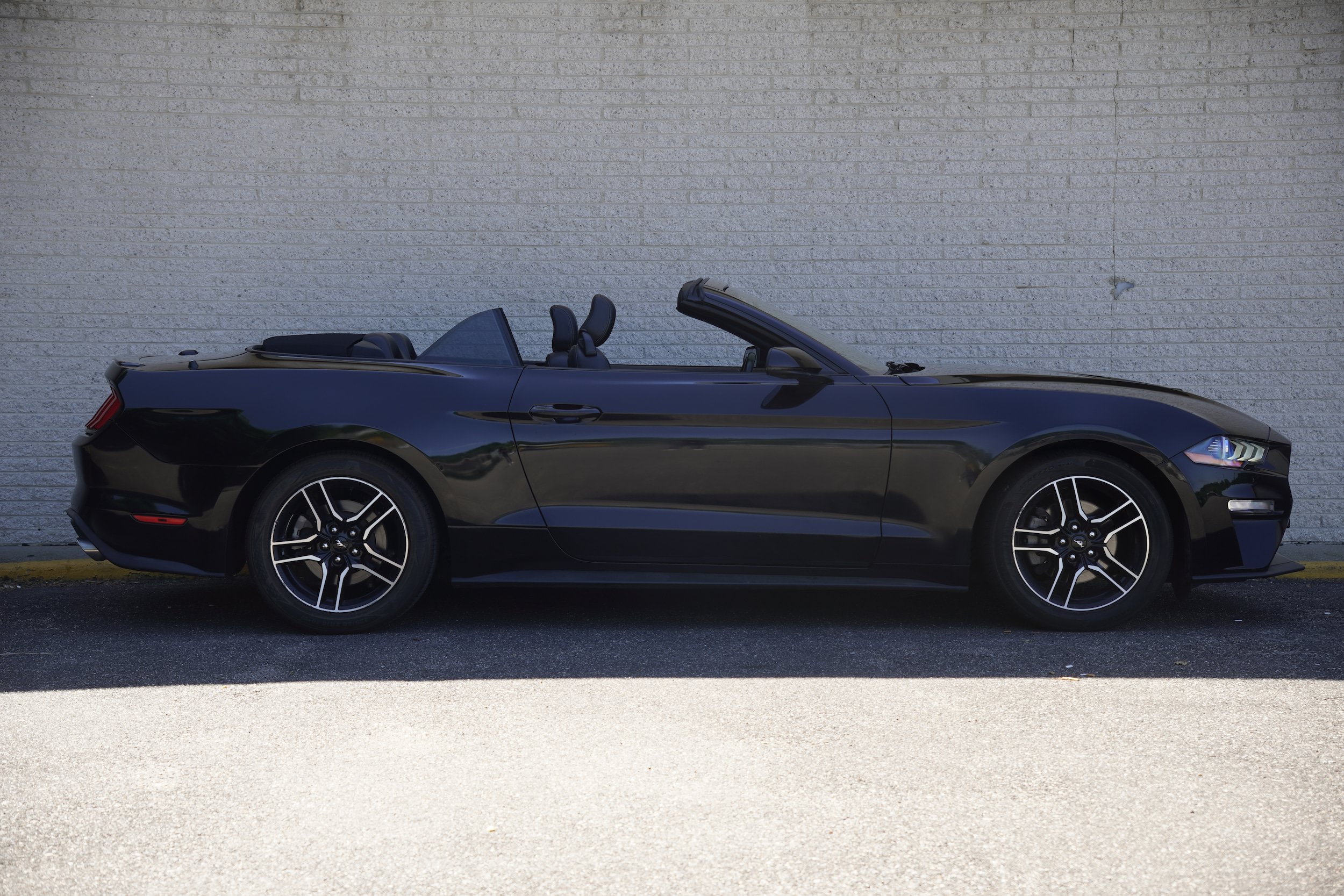 Used 2023 Ford Mustang Premium w/ Equipment Group 201A RWD image 13