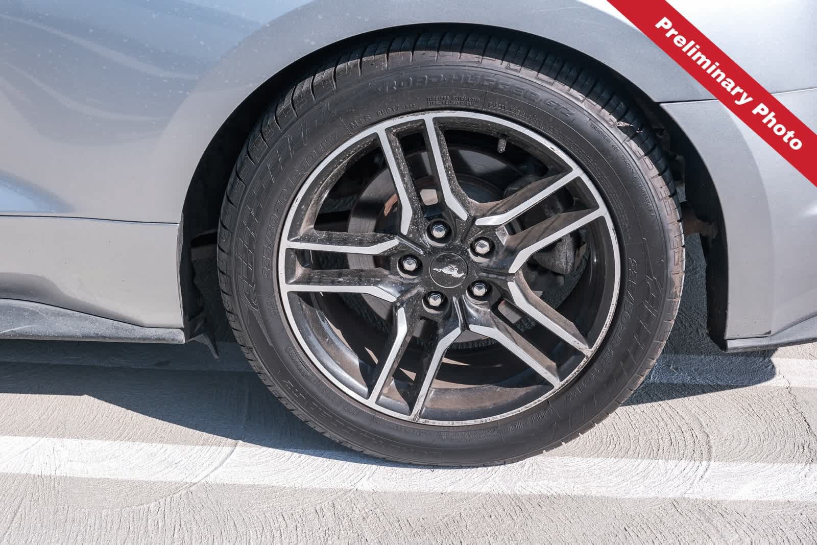 Used 2022 Ford Mustang Premium RWD image 9