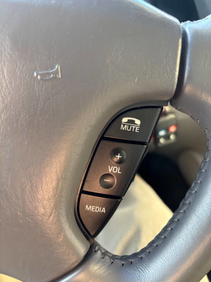 Used 2000 Lincoln LS image 21