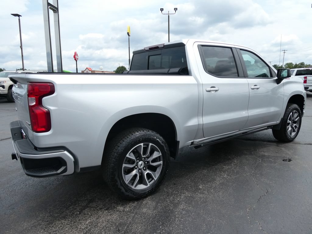 Used 2021 Chevrolet Silverado 1500 RST AWD/4WD image 4