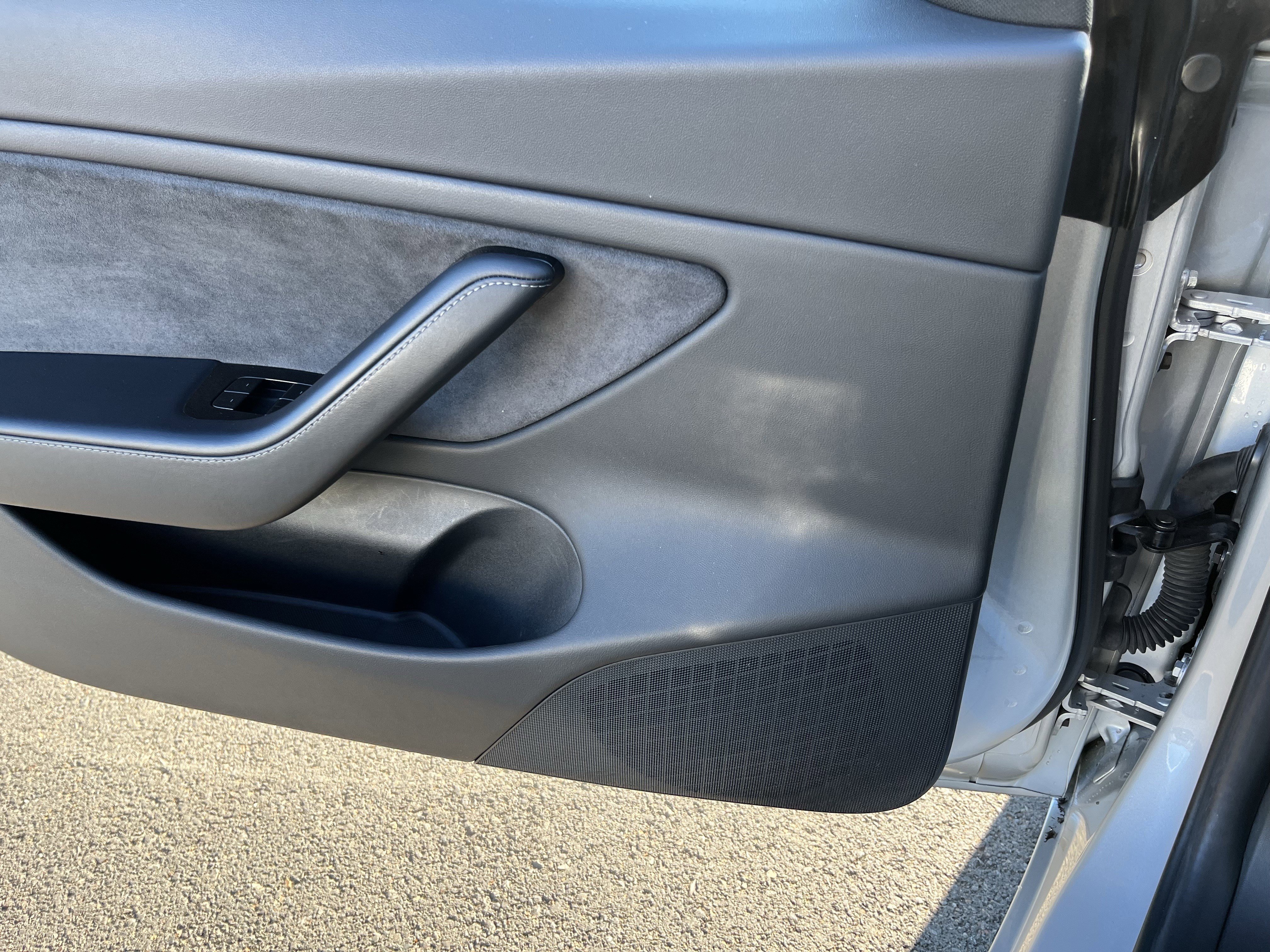 Used 2018 Tesla Model 3 Long Range image 21