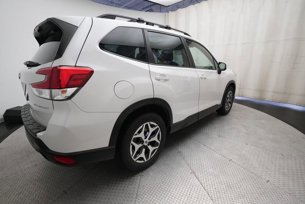 Used 2021 Subaru Forester Premium w/ Popular Package #1 AWD/4WD image 37