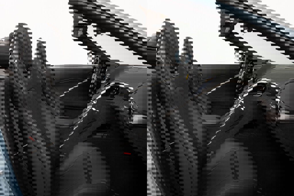 Certified 2024 Ferrari Roma Spider image 39