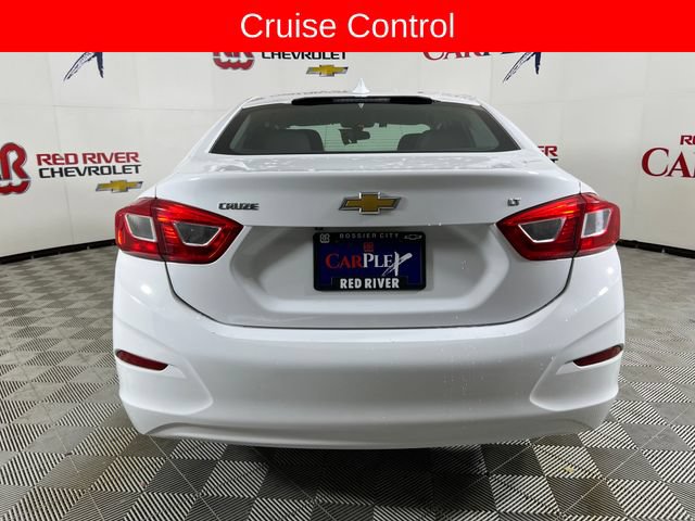 Used 2017 Chevrolet Cruze LT FWD image 7
