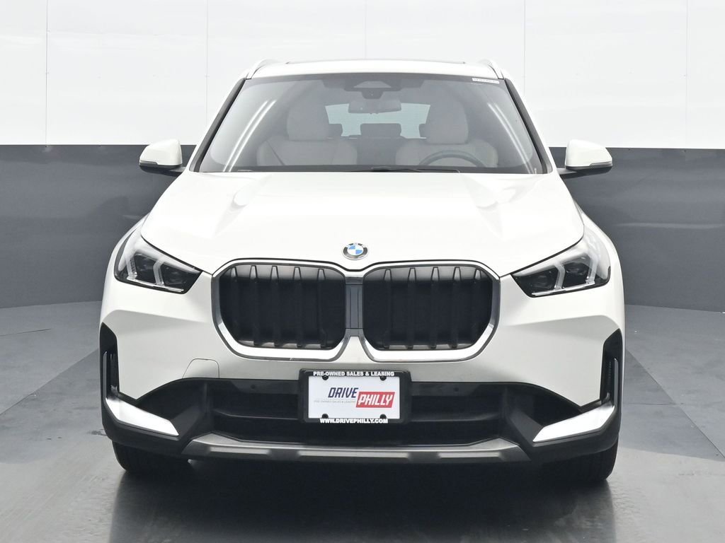 Used 2023 BMW X1 xDrive28i w/ Convenience Package AWD/4WD image 1