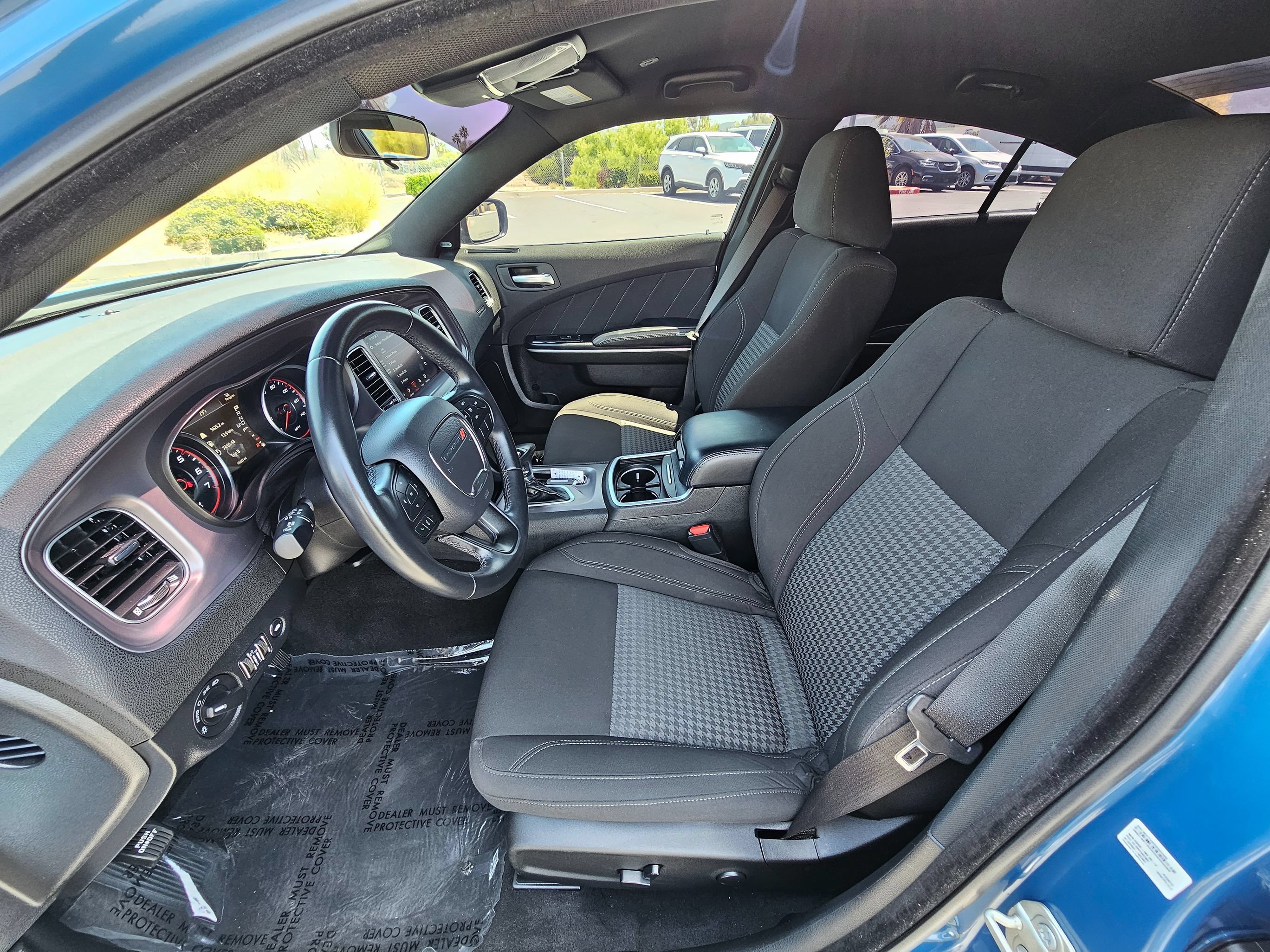 Used 2023 Dodge Charger SXT RWD image 16