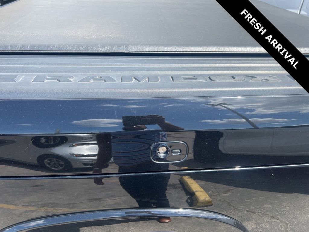 Used 2020 RAM 1500 Limited w/ Black Appearance Package image 11