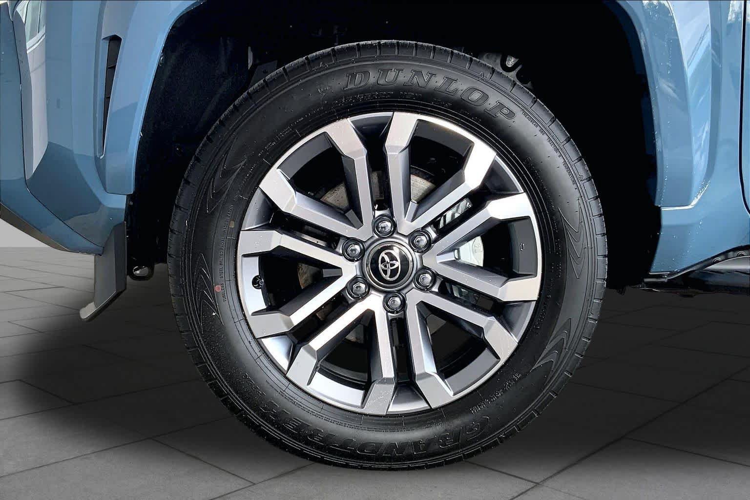 Used 2026 Toyota 4Runner Limited RWD image 11