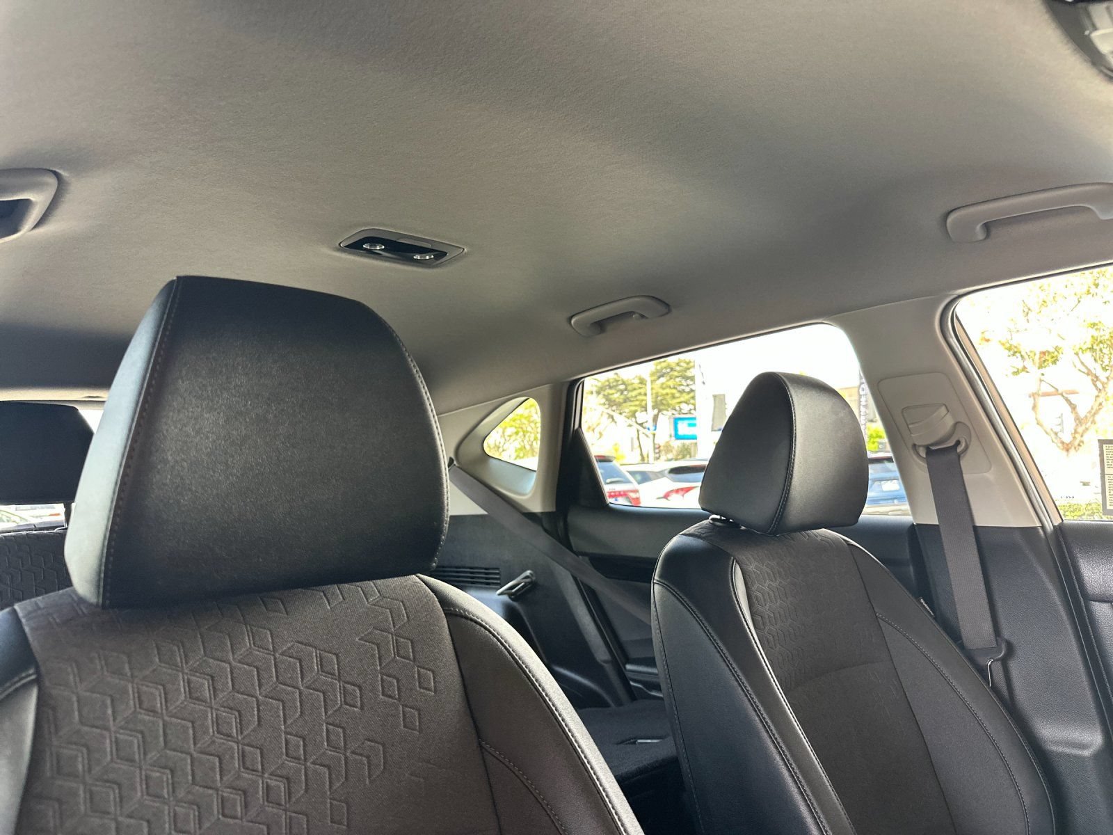 Certified 2024 Kia Seltos S FWD image 23