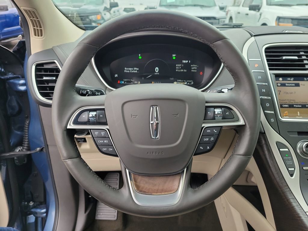 Certified 2019 Lincoln Nautilus Select image 23