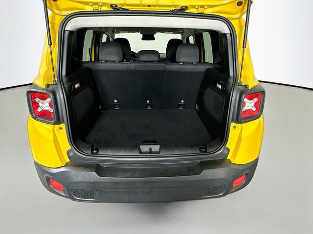 Used 2015 Jeep Renegade Latitude image 29