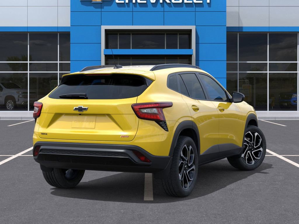 New 2025 Chevrolet Trax RS w/ Driver Confidence Package FWD image 5