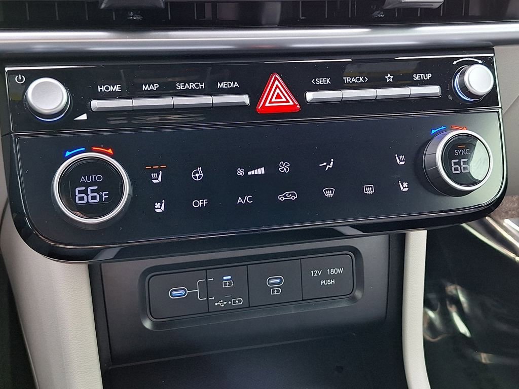 New 2025 Hyundai Tucson Limited image 21